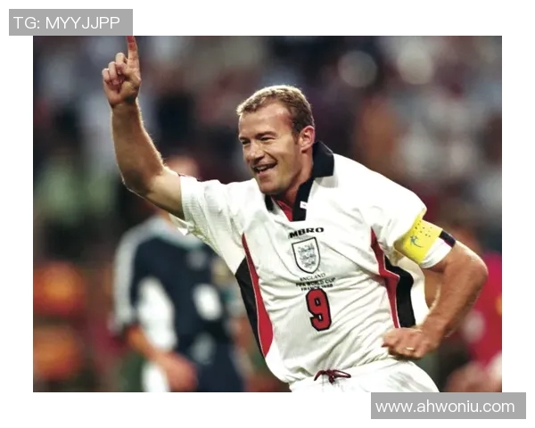 当今世界足坛最炙手可热的球星是谁他为何成为全球焦点