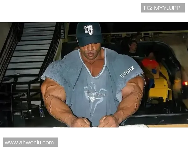 聚焦世界足球巨星健美身躯展现力量与速度完美结合